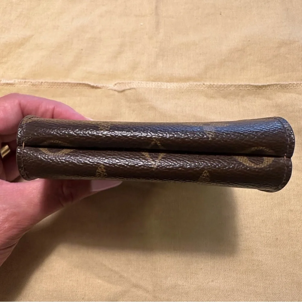 Louis Vuitton Brown Monogram Trifold Wallet - Picture 11 of 12
